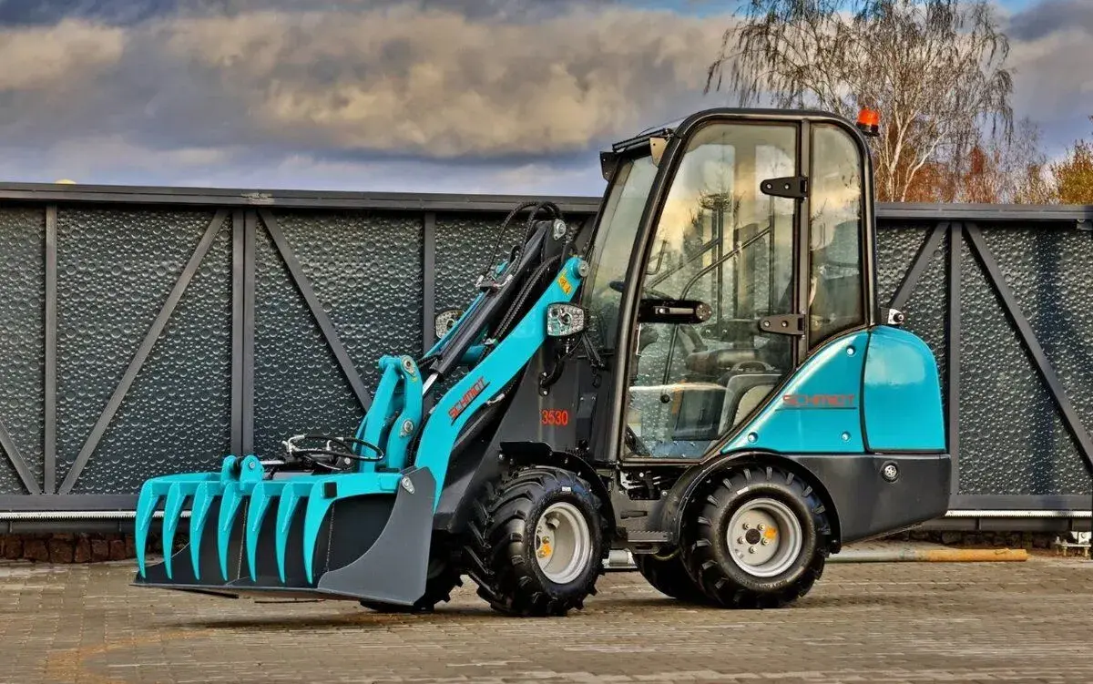 mininakladač Schmidt 3530,