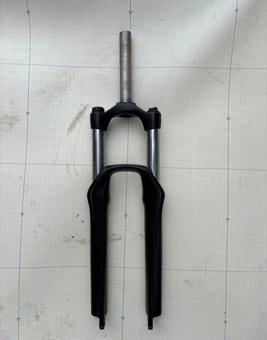 Vidlice SR Suntour 130mm 26' dirt/freeride