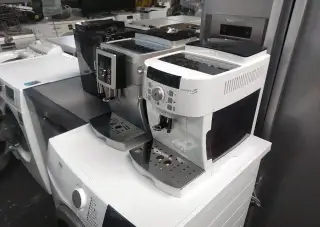 Kávovar DeLonghi-osobně Modřice nebo --BRNO--DOVOZ-