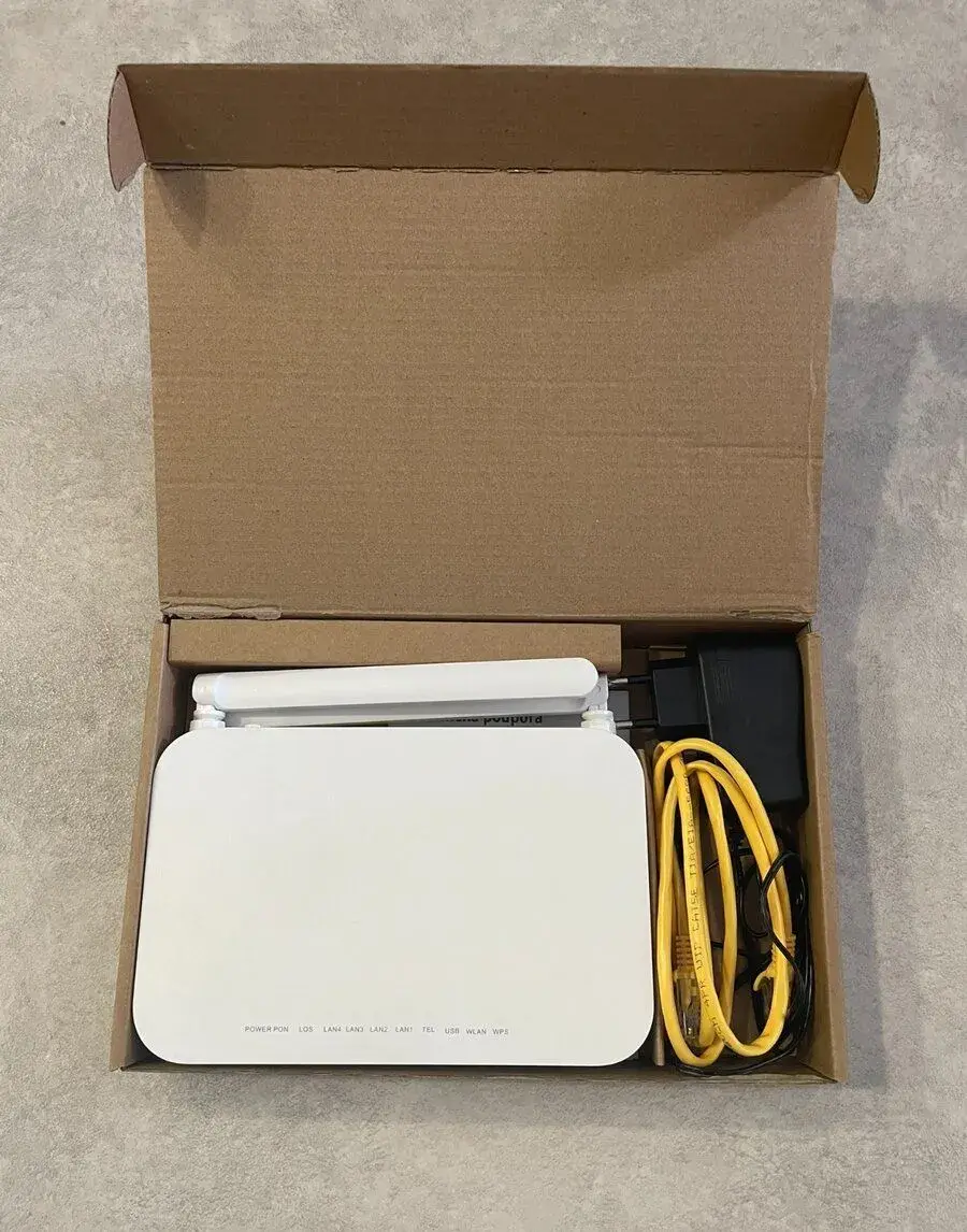 Huawei EG8145X6, GPON ONT router s Wi-Fi 6