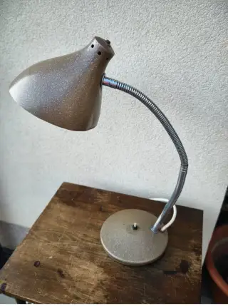 Retro stolní lampa Napako