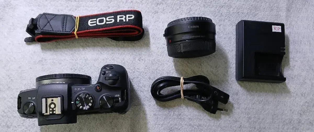Canon EOS RP a adaptér Canon EF-EOS R