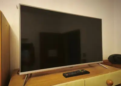 LED TV Chiq L32D5T Full HD