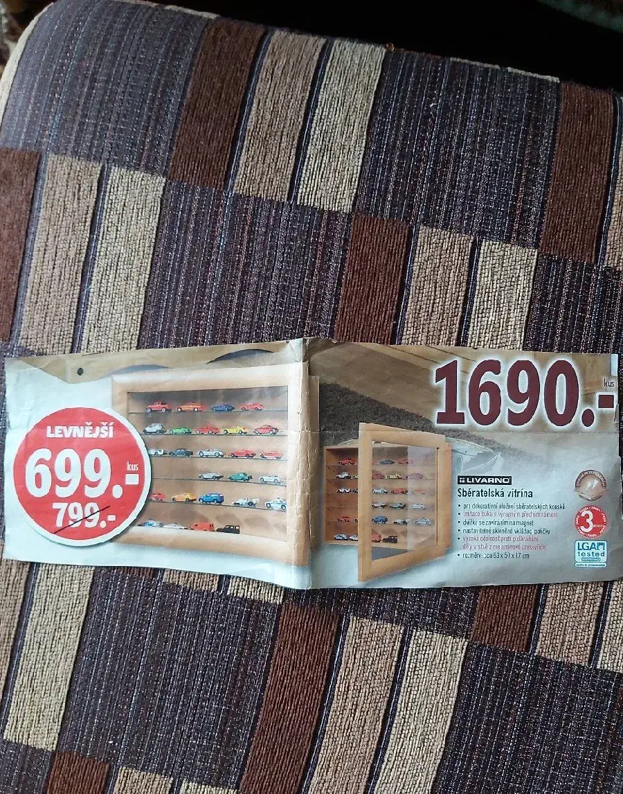 Tuto vitrínu