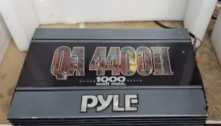 Zesilovač do auta PYLE