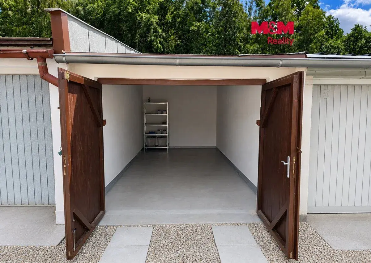 Prodej garáže, 20 m², Březová
