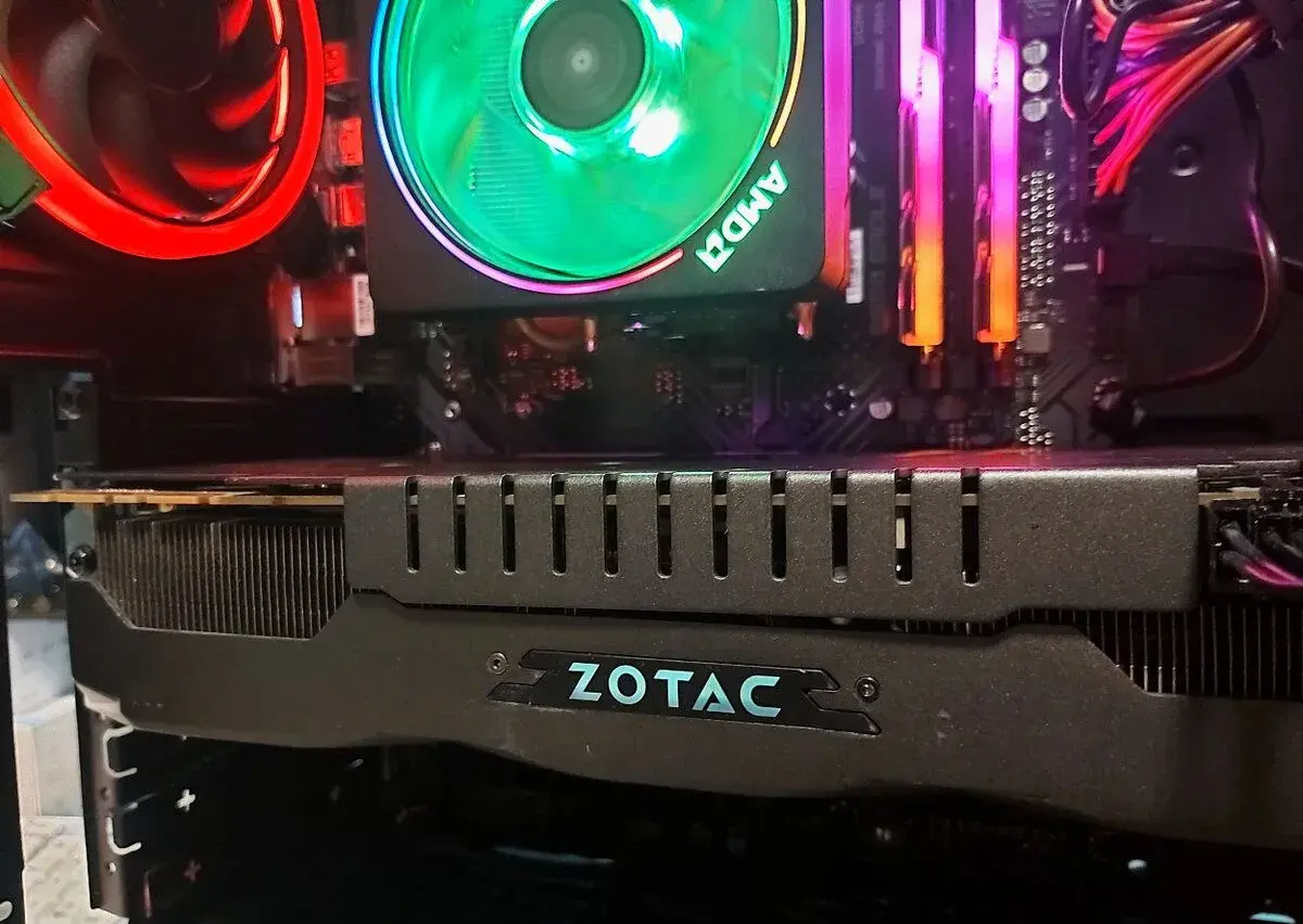 VÝKONNÉ GRAFICKÉ KARTY NVIDIA GeForce Ti