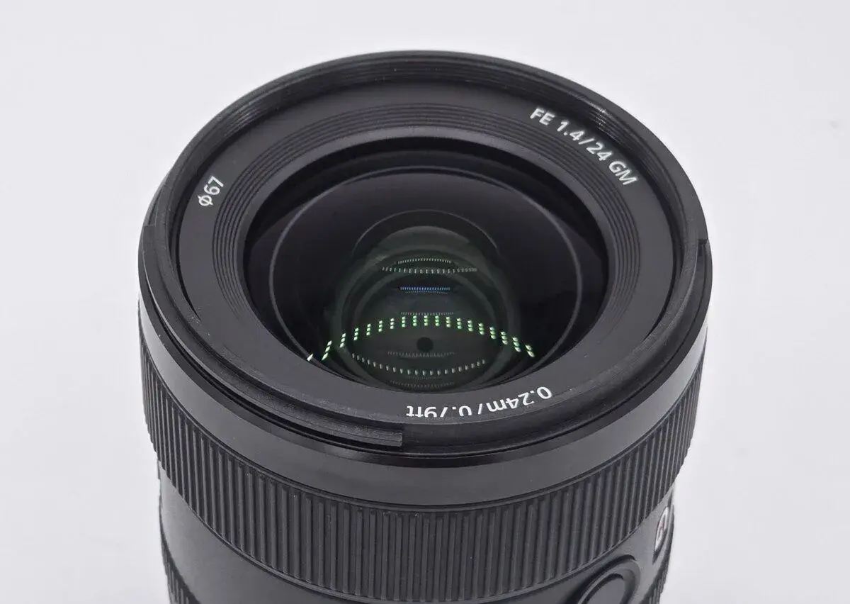 Sony FE 24mm F1.4 GM