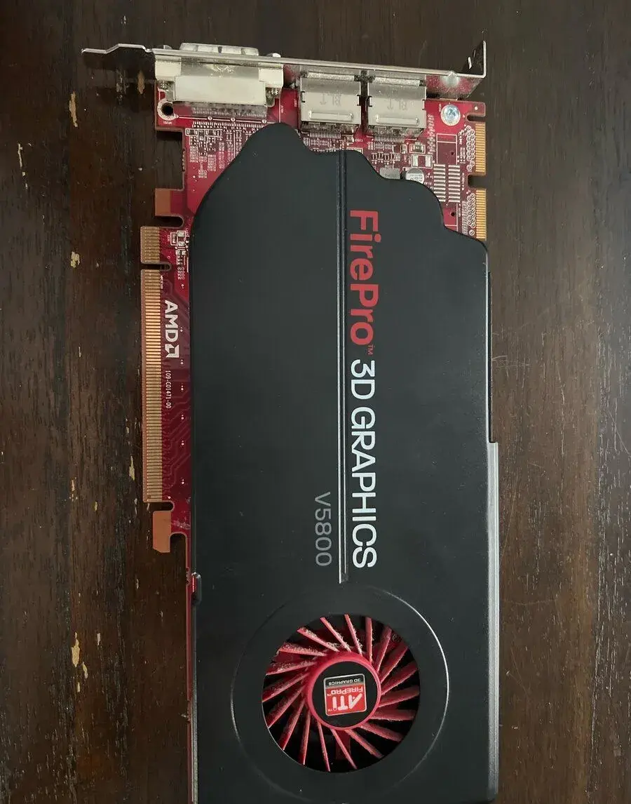 NVIDEA ATI FirePro 3D V5800