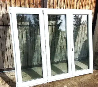 10 ks okna 238 x 156 cm doprava