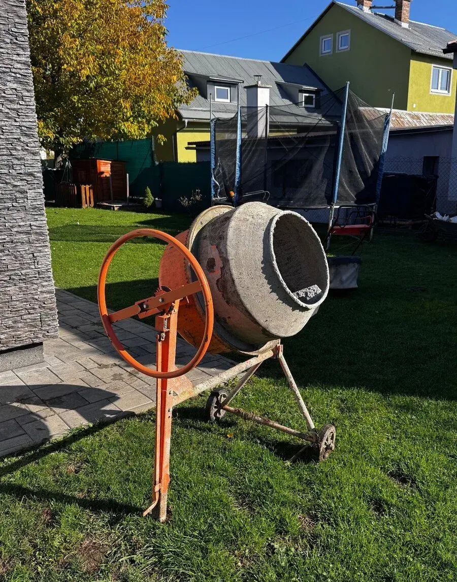 Stavební míchačka 230V – plně funkční, (rychlé jednán