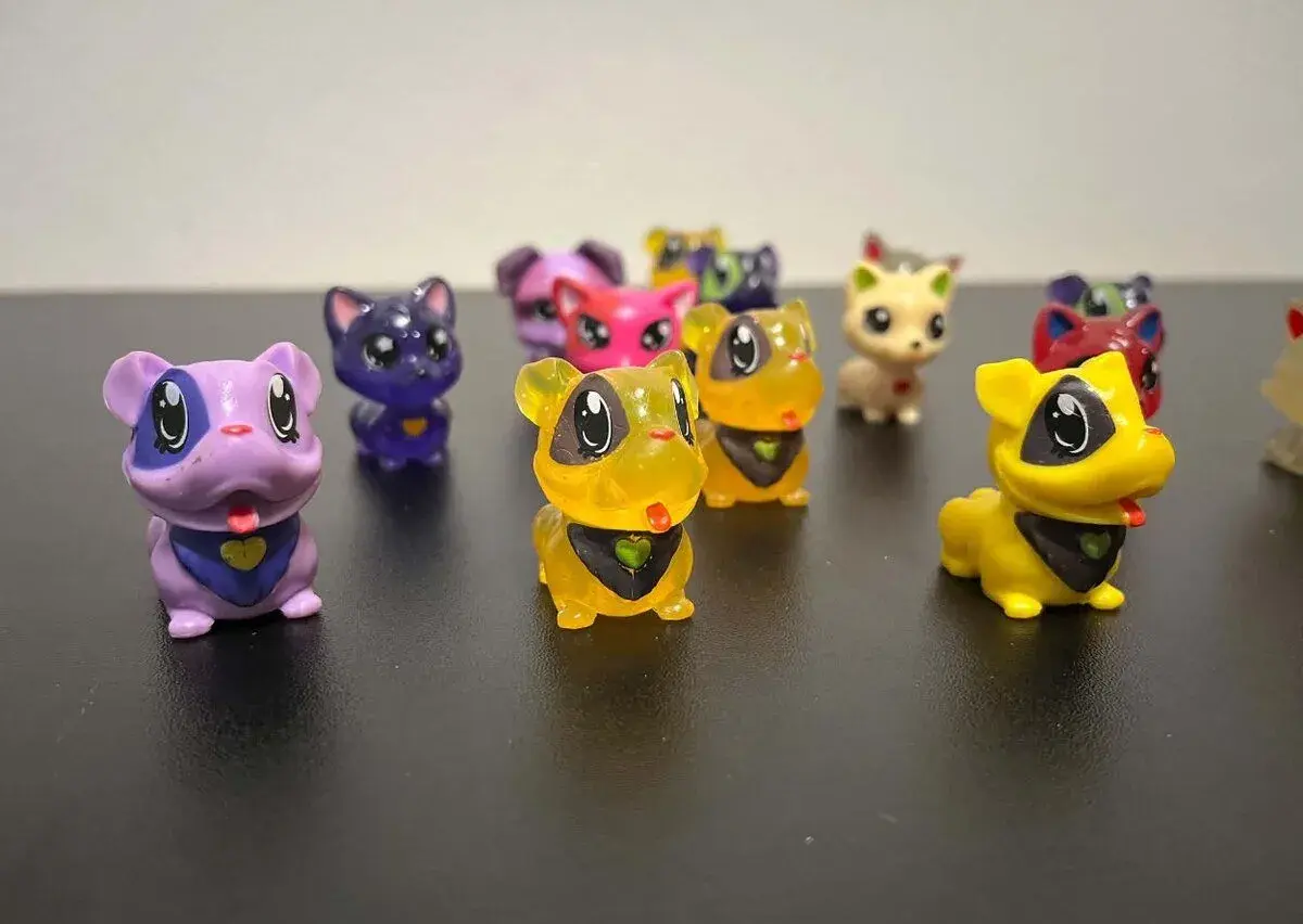 Set 16 ks sběratelských figurek zvířátek Cupcake Surprise