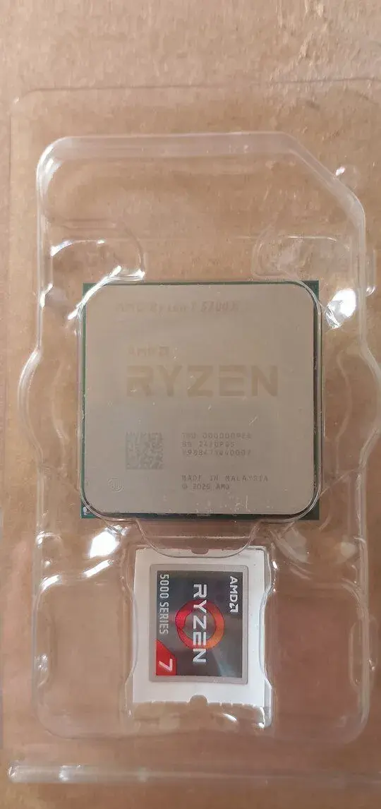 AMD Ryzen 7 5700x