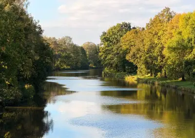 Pozemek u Labe - Lochenice u Hradce Králové