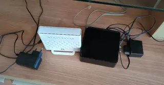2 x box -- O2 TV