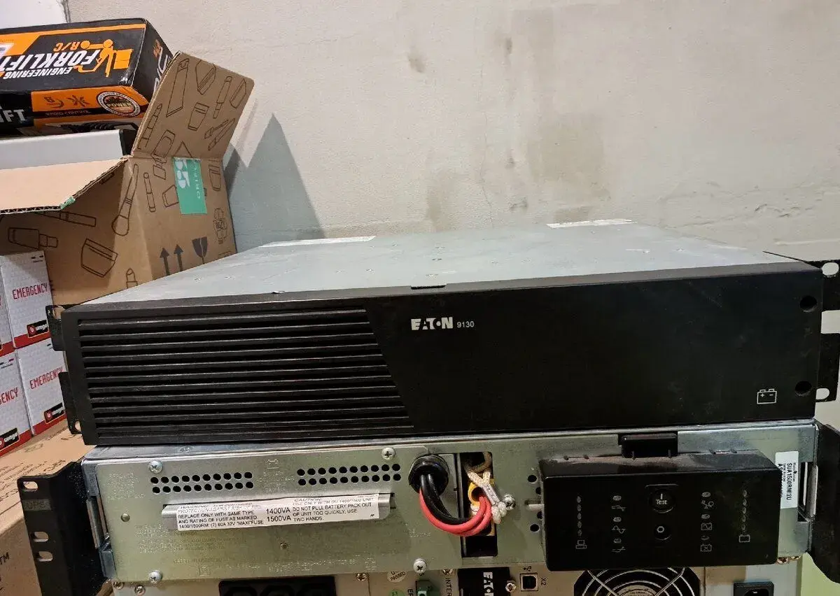 Eaton 9130 battery pack