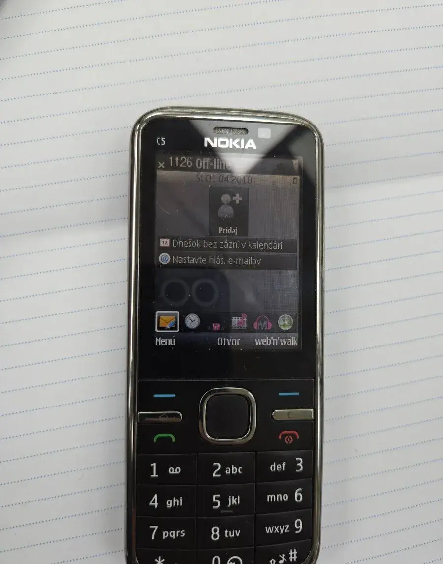Nokia C5-00 2