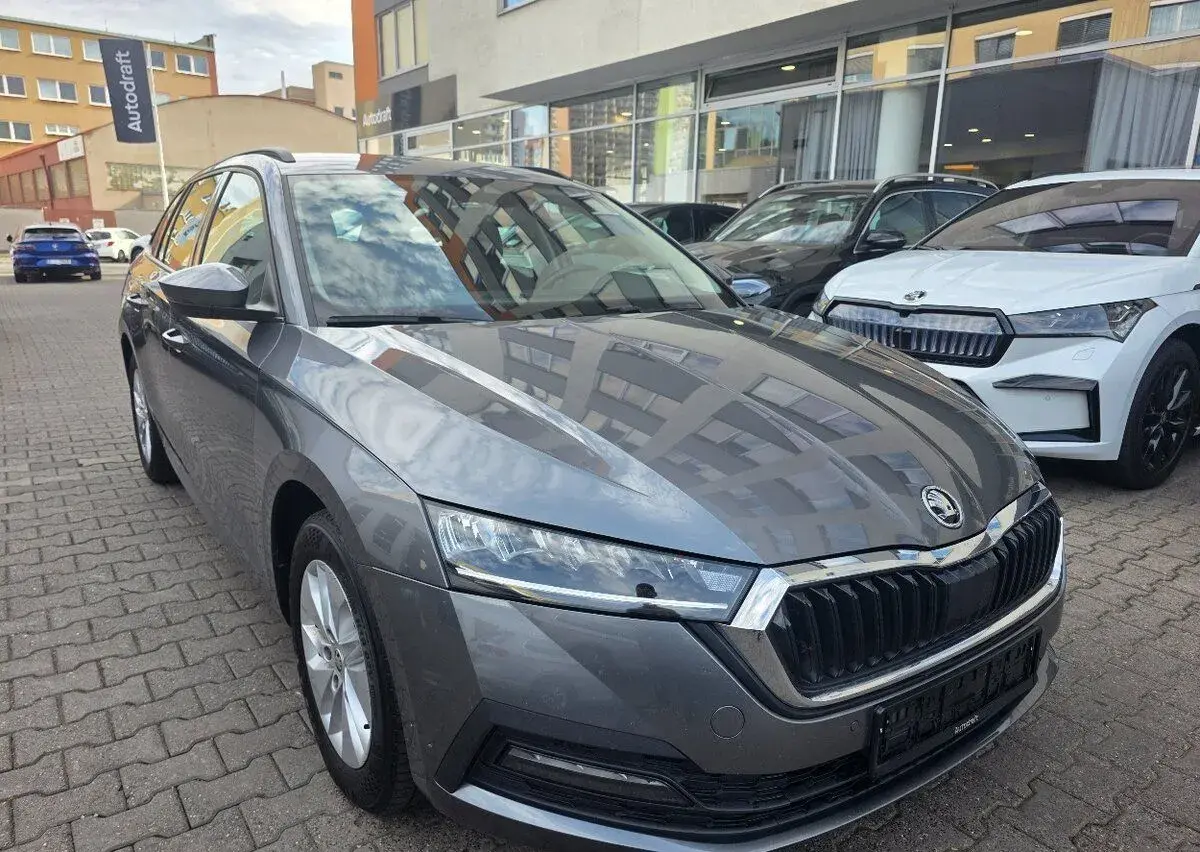 Škoda Octavia – 2023, 156 696 km