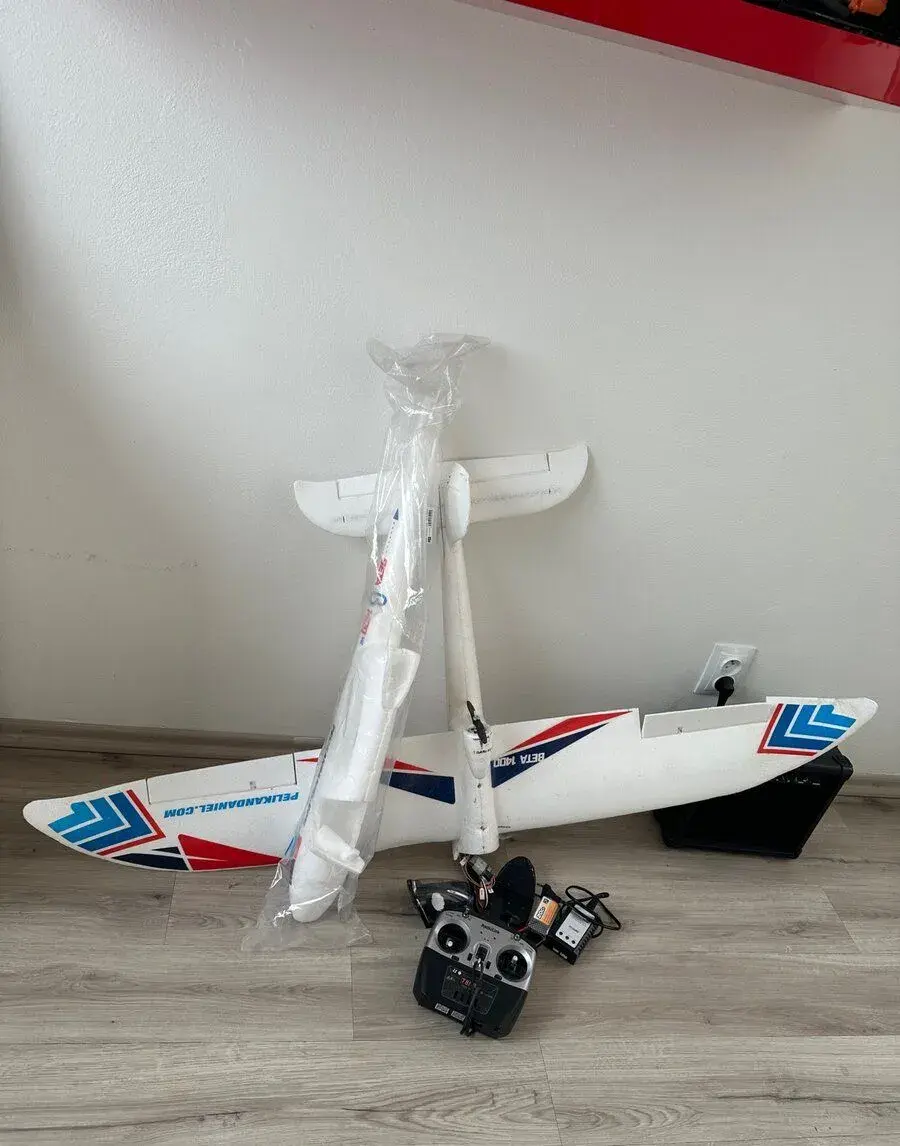 RC letadlo Beta 1400