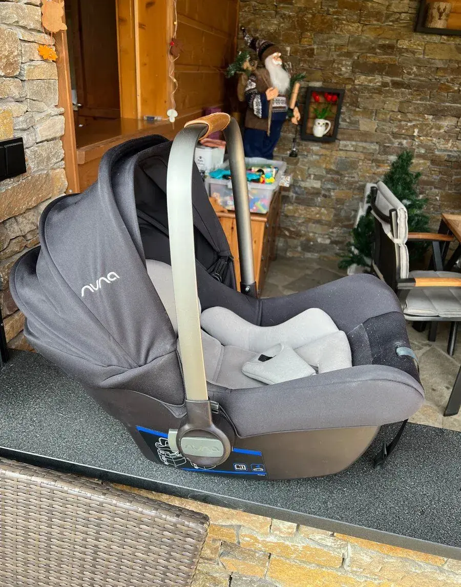 Dětská autosedačka NUNA PIPA Lite 0-13 kg
