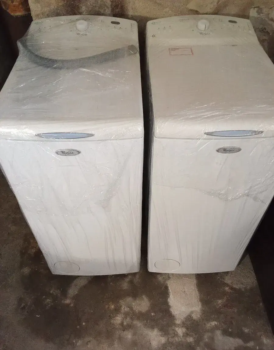 vrchem plněná pračka WHIRLPOOL AWE 7519