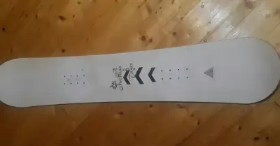 Snowboard Atlantis 154, vázání Nitro Raiden