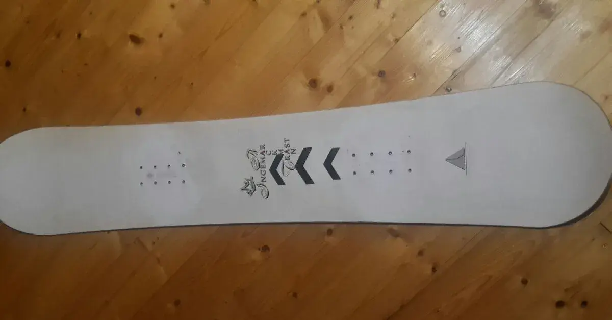 Snowboard Atlantis 154, vázání Nitro Raiden