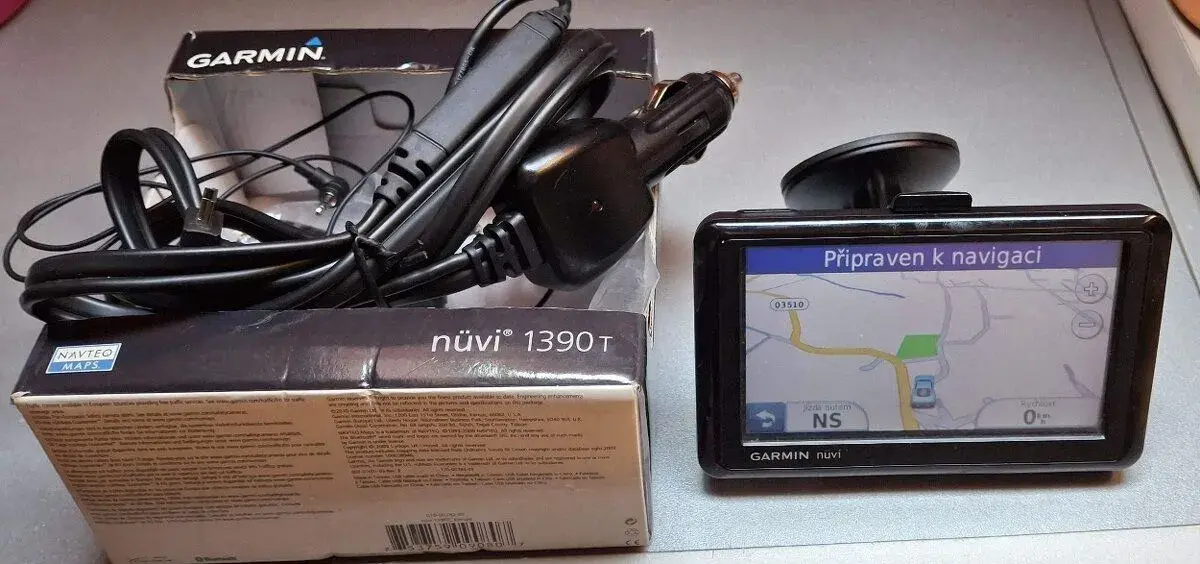 Garmin Nuvi 1390T navigace