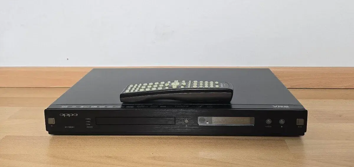 Oppo DV-983H / DVD-Audio / SACD / USB