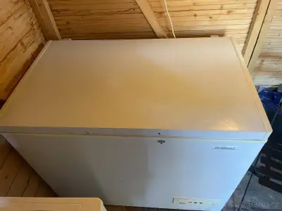 Pultový mrazák Siltal (207 l)