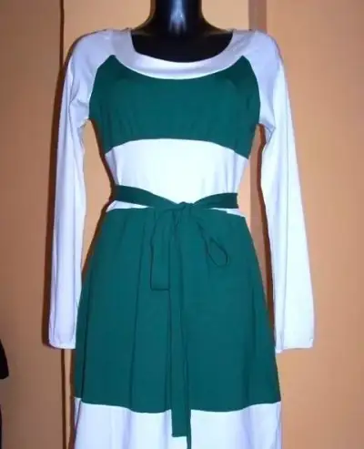 Nové zeleno-bílé šaty Vero moda (vel. 40/42)