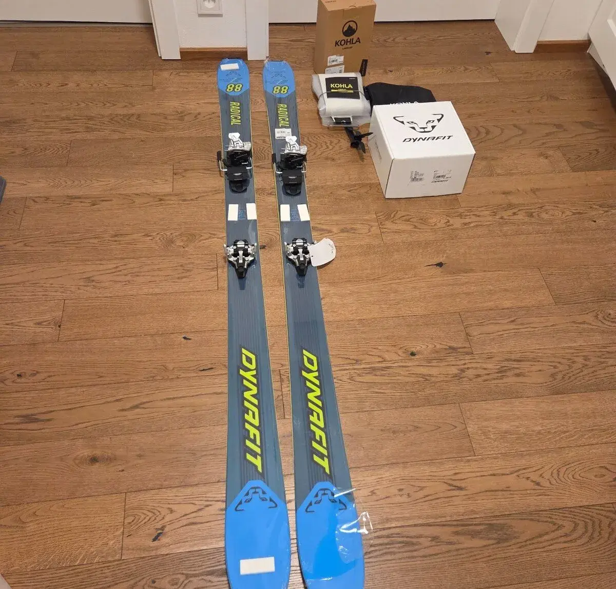 Novy skialp set Dynafit Radical 88 + viazanie + pasy