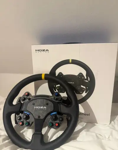 Moza Rs v2 volant + záruka.