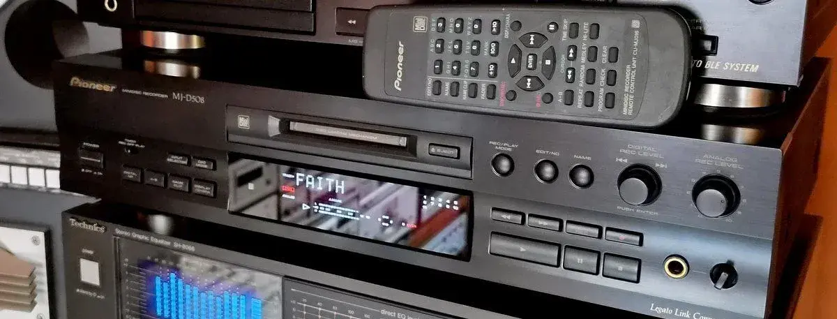 🟢 Pioneer MJ-D 508 + dálk. ovl. , Minidisc