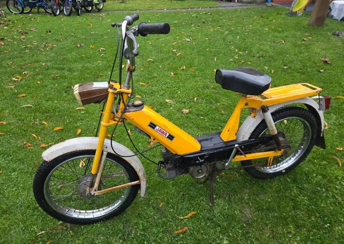 Babetta 207 s kartičkou, žlutá, úzká řídítka, původní 9.