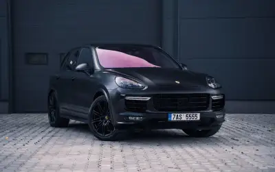 Porsche Cayenne – 2016, 210 000 km