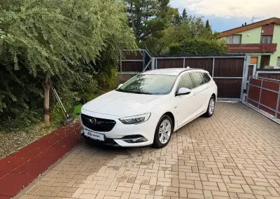 Opel Insignia – 2018, 130 681 km