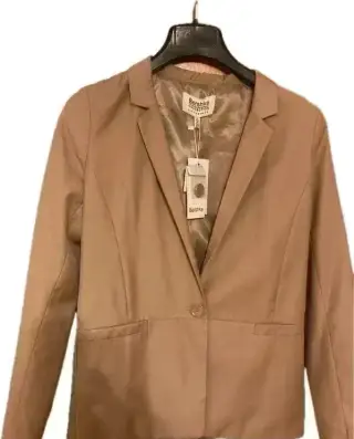 Módní dlouhé nové sako Bershka