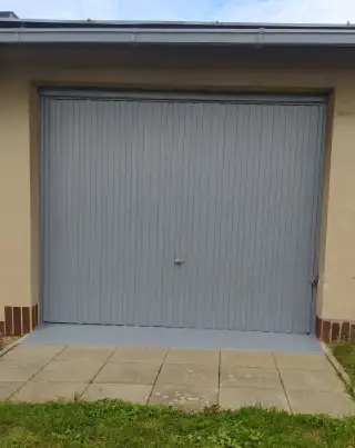 Pronájem garáže na Ant. Slavíčka