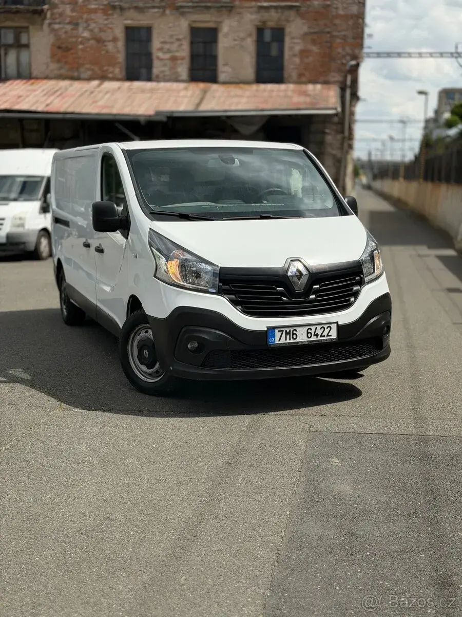 Renault Trafic – 184 300 km