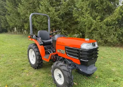 Malotraktor kubota GB200 Grandbia 4x4 top posilovač
