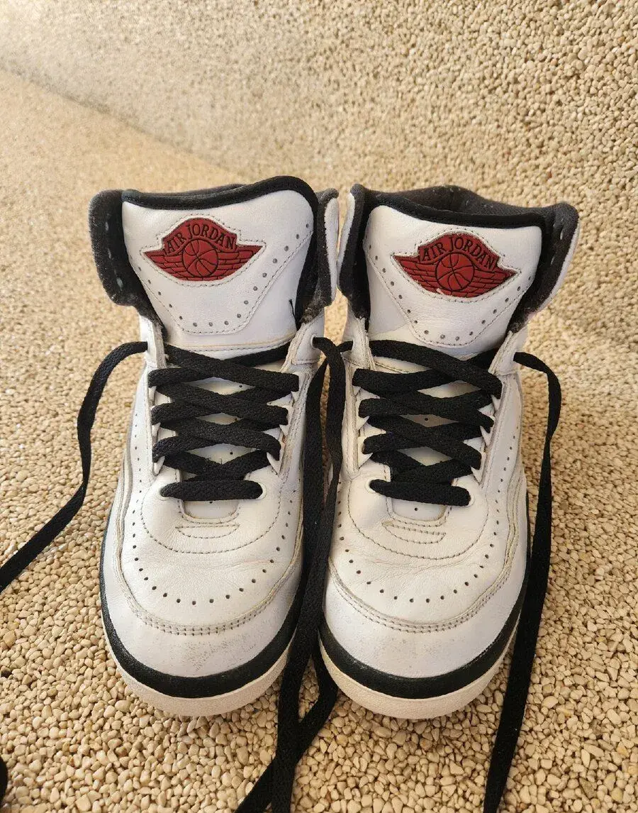 Air Jordan 2 Retro Chicago vel. 38,5