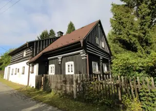 PRODEJ KRÁSNÉ ROUBENÉ CHALUPY V KLIDNÉM POLEVSKU