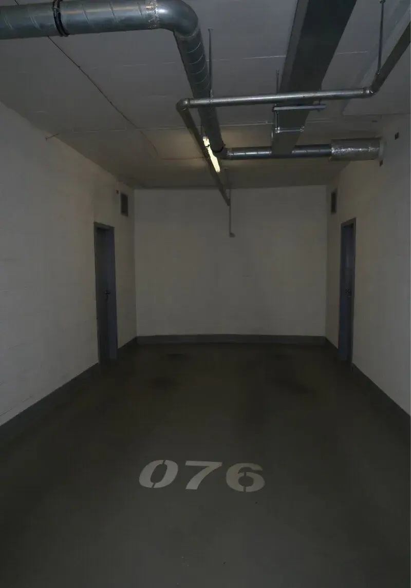 Pronájem garážového stání + sklep