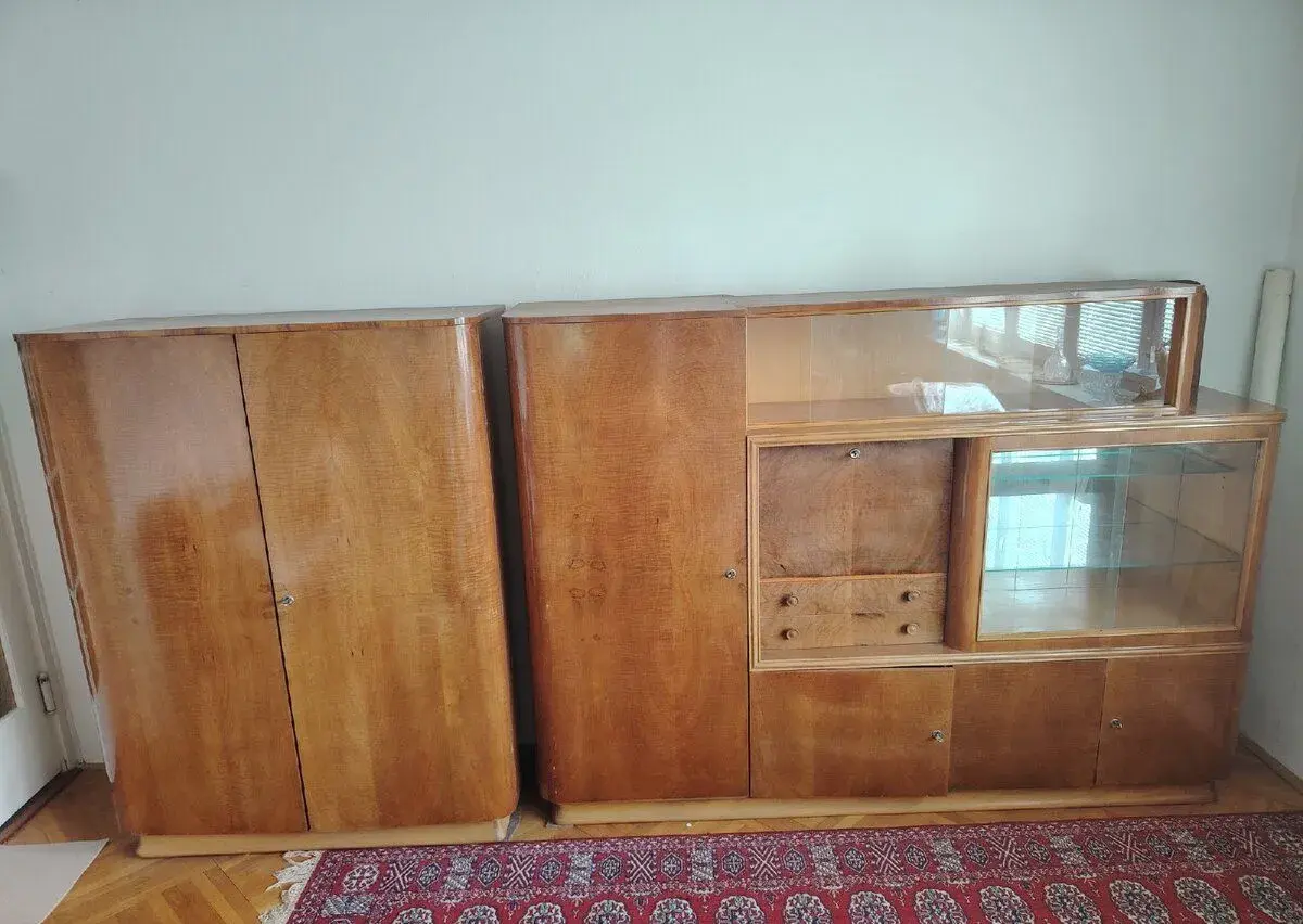 Vintage nábytková soustava ve výborném stavu