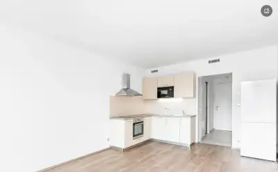 krásný byt 1+Kk 36m2 v ul. Kurta Konráda, Praha 9 - Libeň