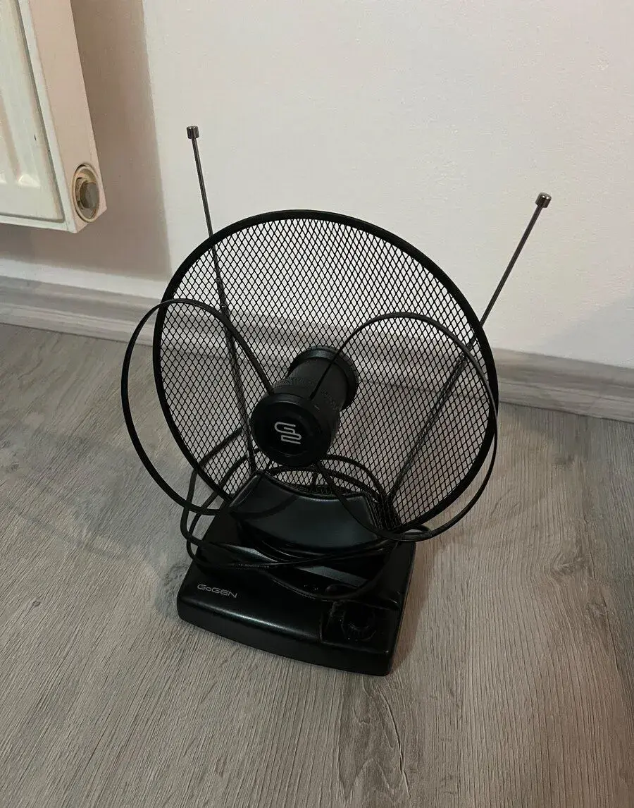 Antena k televizi