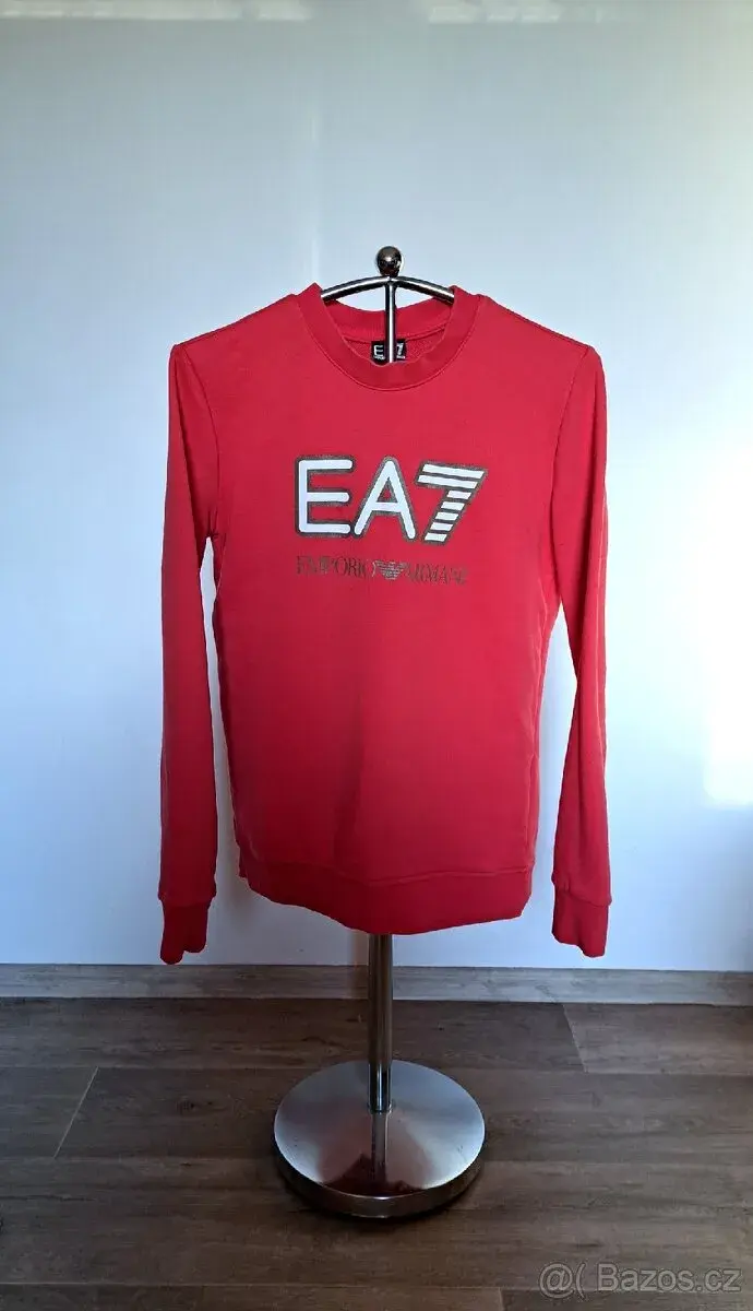 Hezká mikina Emporio Armani