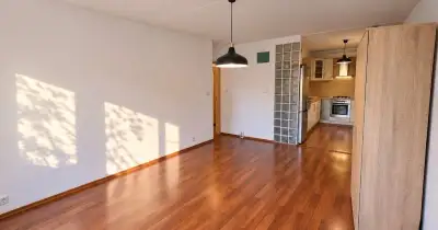 Pronájem bytu 3+kk/L, 76 m2, P4-Háje, ul. Rašova, 4.NP, pane