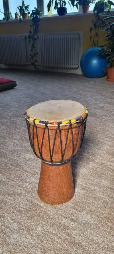 Djembe buben